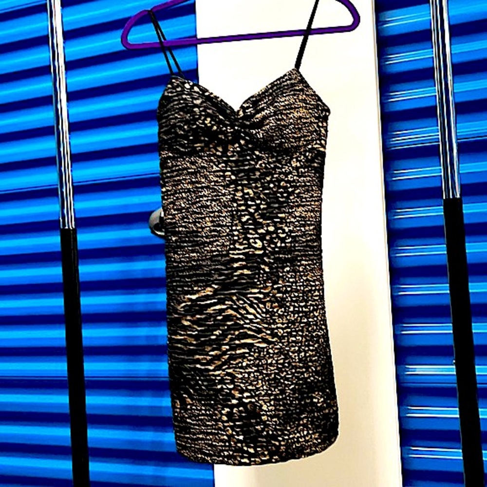Body Con Black & Gold Spaghetti Strap Dress w/ super flattering ruched bust